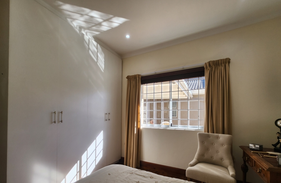 4 Bedroom Property for Sale in West Beach Western Cape